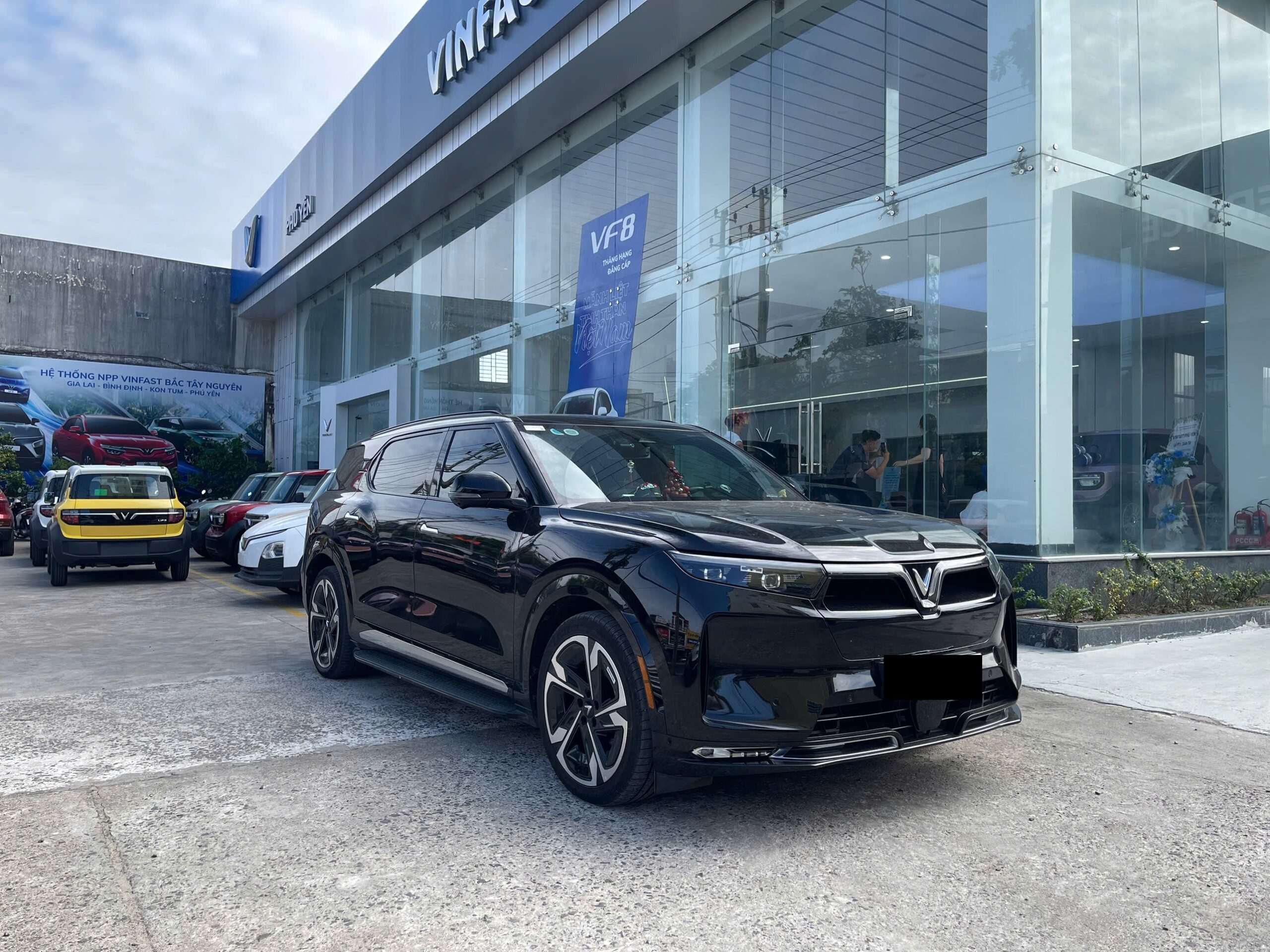 VinFast VF9 – SUV điện 7 chỗ cao cấp