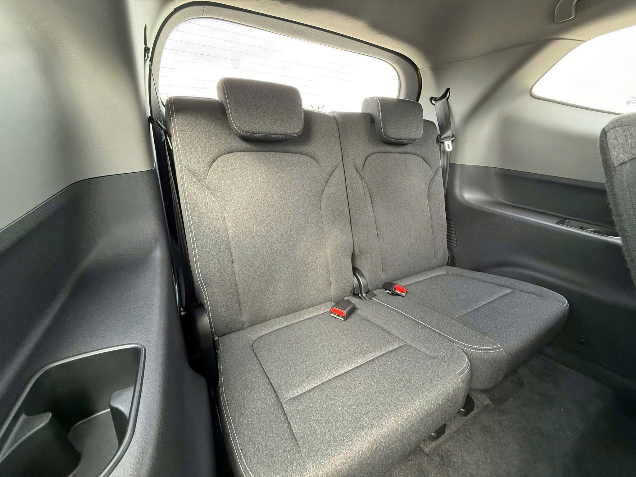 Nội thất sang trọng xe VinFast Limo Green